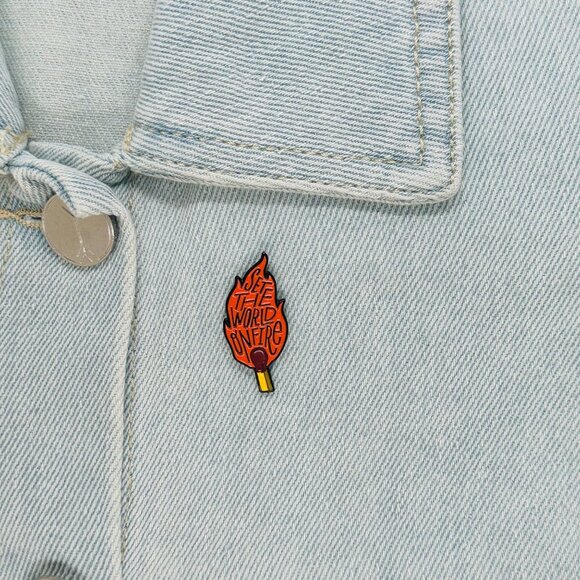 ⭐Cartoon Set the world on fire Enamel Pin Matches Flame Blaze Brooch Bag Clothes - Picture 1 of 5